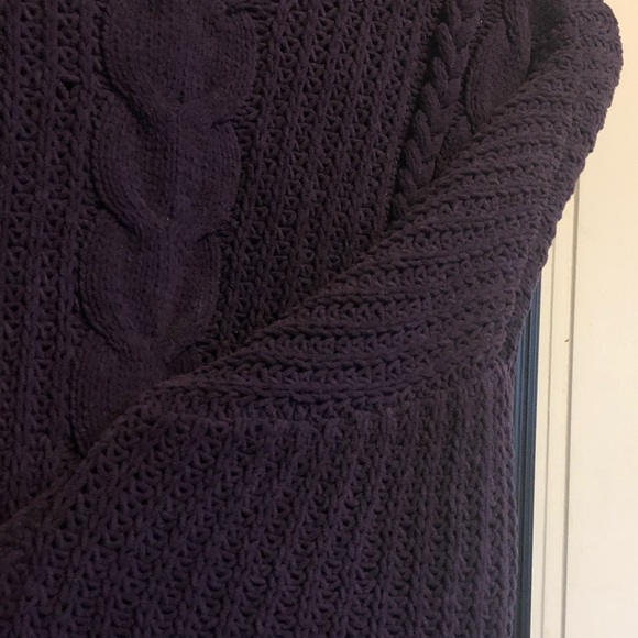 Universal Thread Crew Neck Sweater - Picture 8 of 9